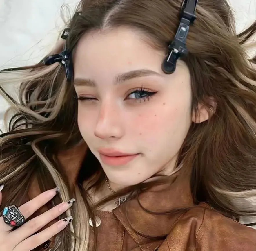 红花侠封面